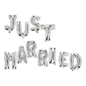 Ballonggirlang Just Married