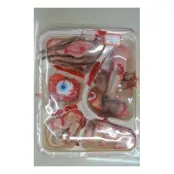 Bricka med Blodiga Kroppsdelar