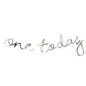 Girlang 1 År One Today