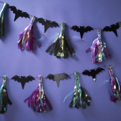 Girlang med Fladdermöss & Tofsar