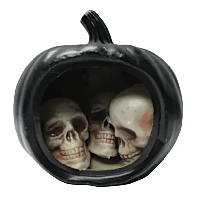 Svart Pumpa med Döskallar